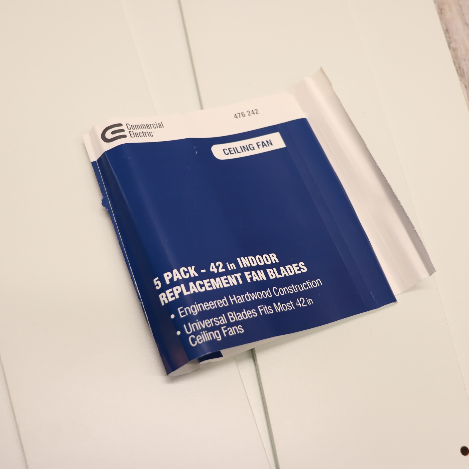 5 Pack- 42 Inch Ceiling Fan Blades Replacement, Reversible White / Bleached Oak