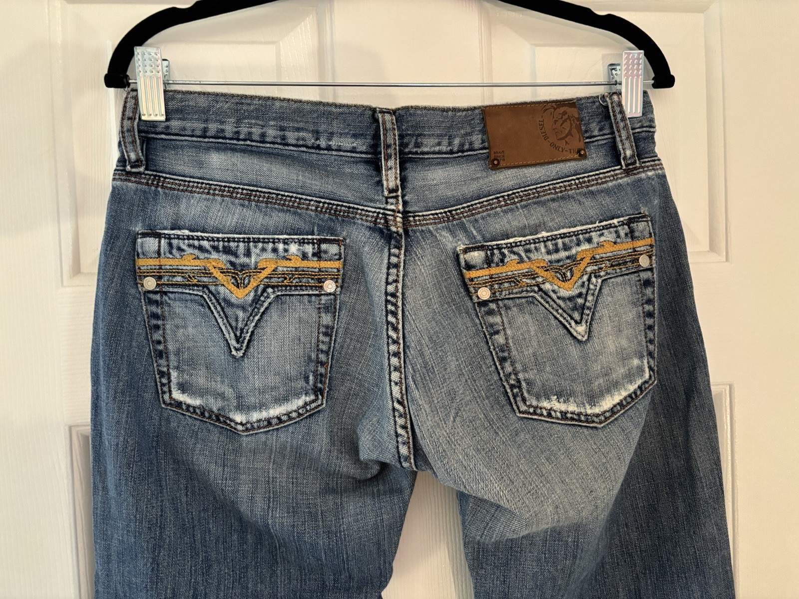 Vintage 90’s/Y2K Diesel Embroidered Dragon Low Rise Button-Fly Jeans - Rare!