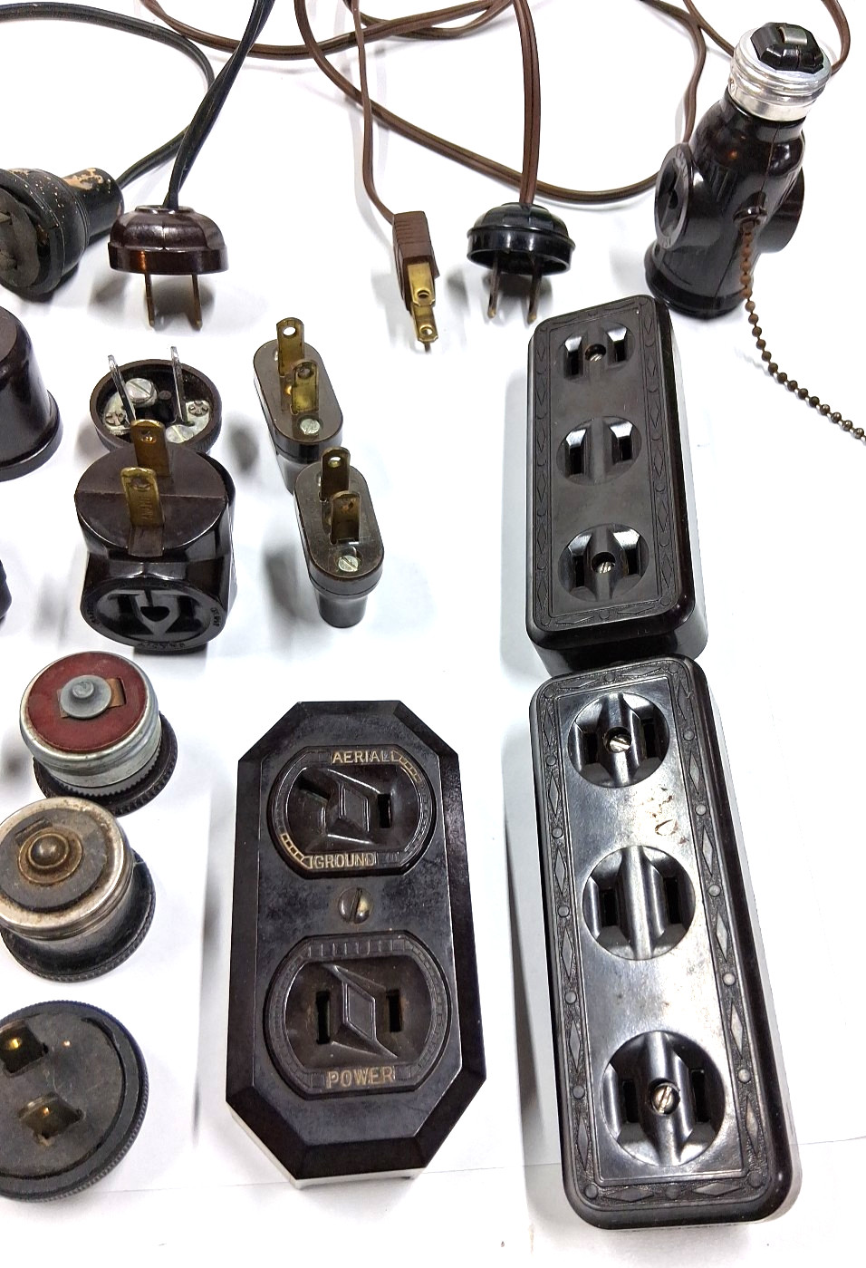 Vintage Lamp / Light Plugs other assorted electrical items lot of over 20