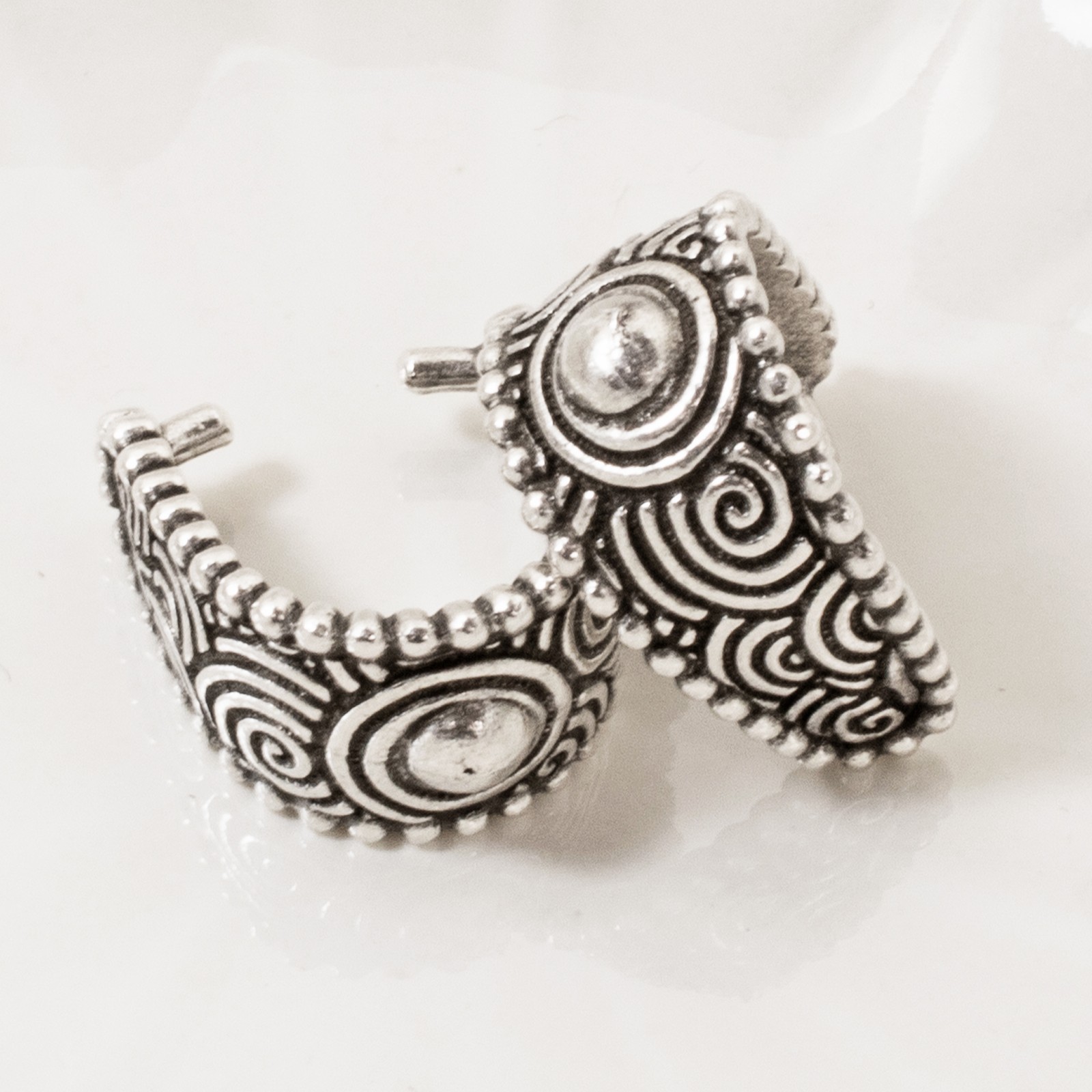 4 Large Spiral Pinch Bails, Antique Silver Pendant Holders, User-Friendly