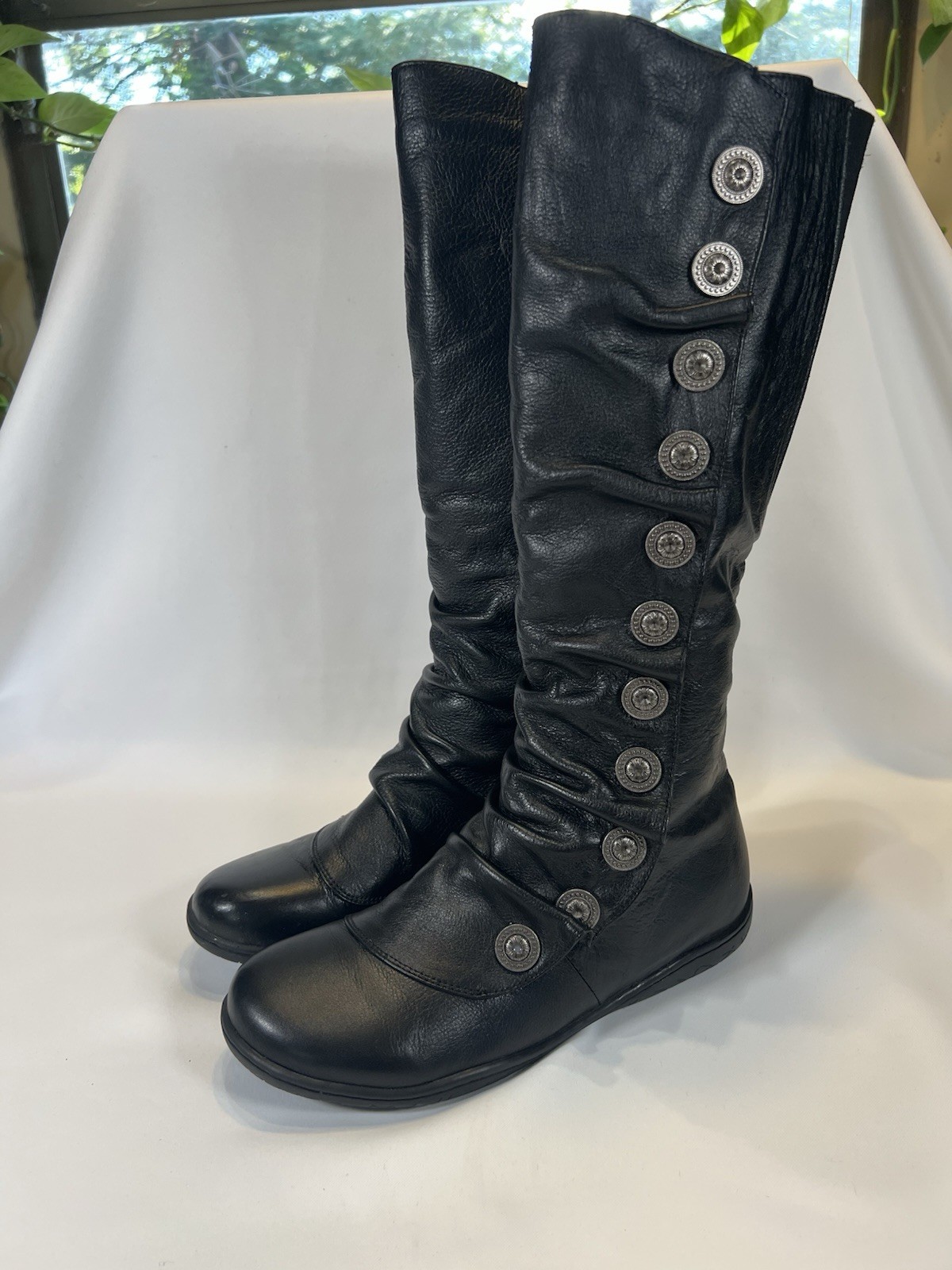 Bernie Mev Women's Whistle Knee High Blk Leather Boot Buttons Size 38 Steampunk