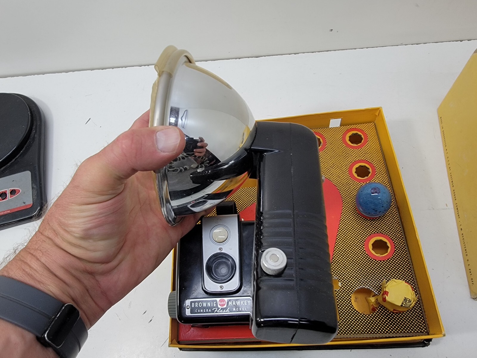 Vintage Kodak Brownie Hawkeye Outfit in Original Box Flash Model Camera