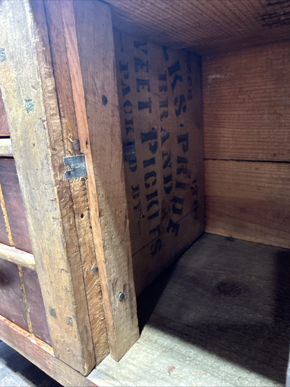 “ ANTIQUE EARLY 1900’s SALESMAN SAMPLE MINATURE FURNITURE DISPLAY WITH MIRROR “