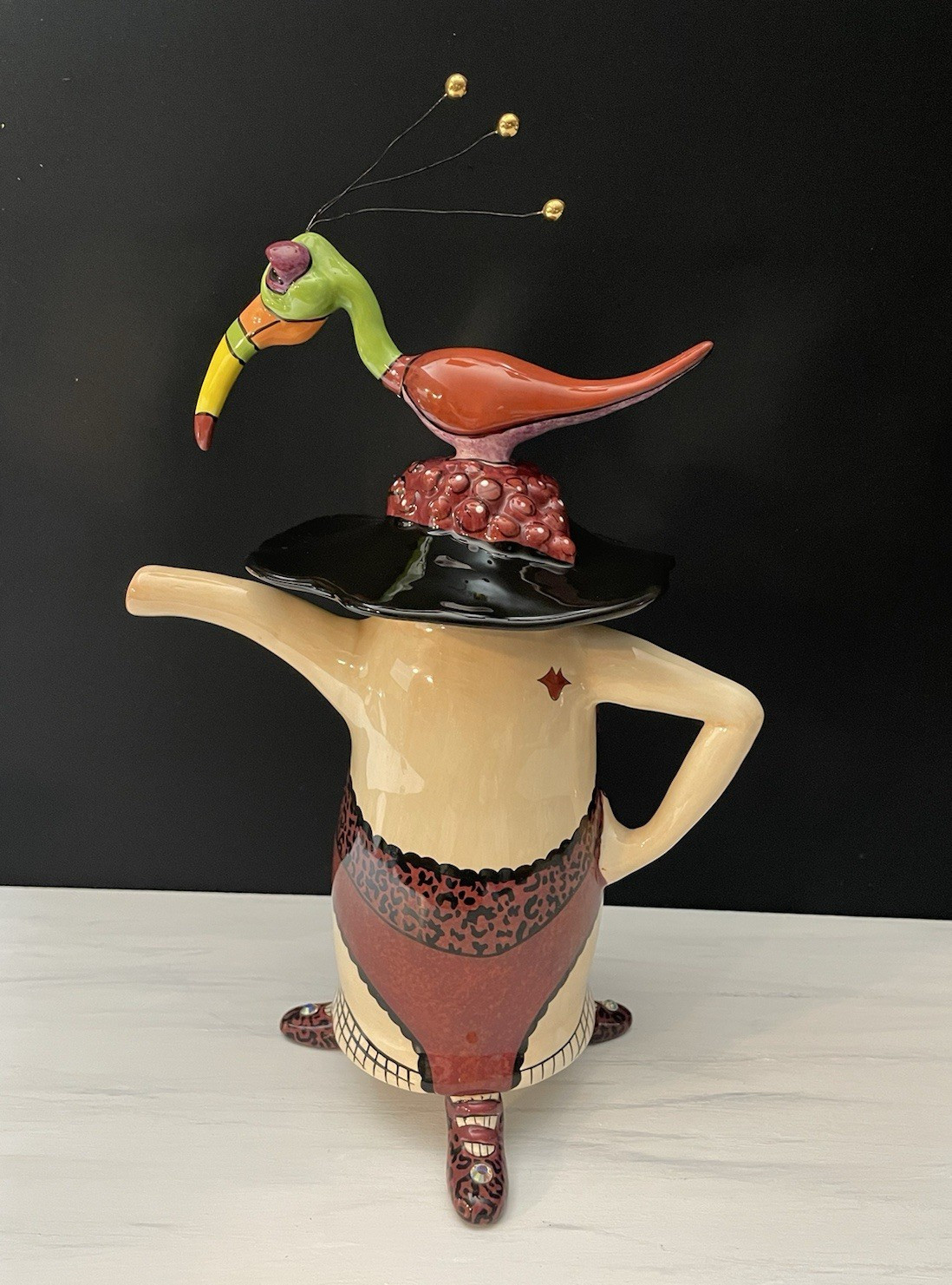 Lynda Corneille BUSTIER BURGUNDY LACE tea pot SWAK (Sealed With a Kiss) w/ Box