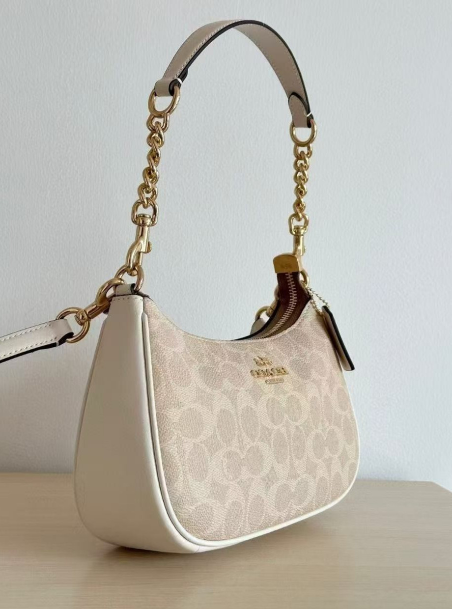 COACH Teri Shoulder Bag In Signature Canvas New Free Shipping