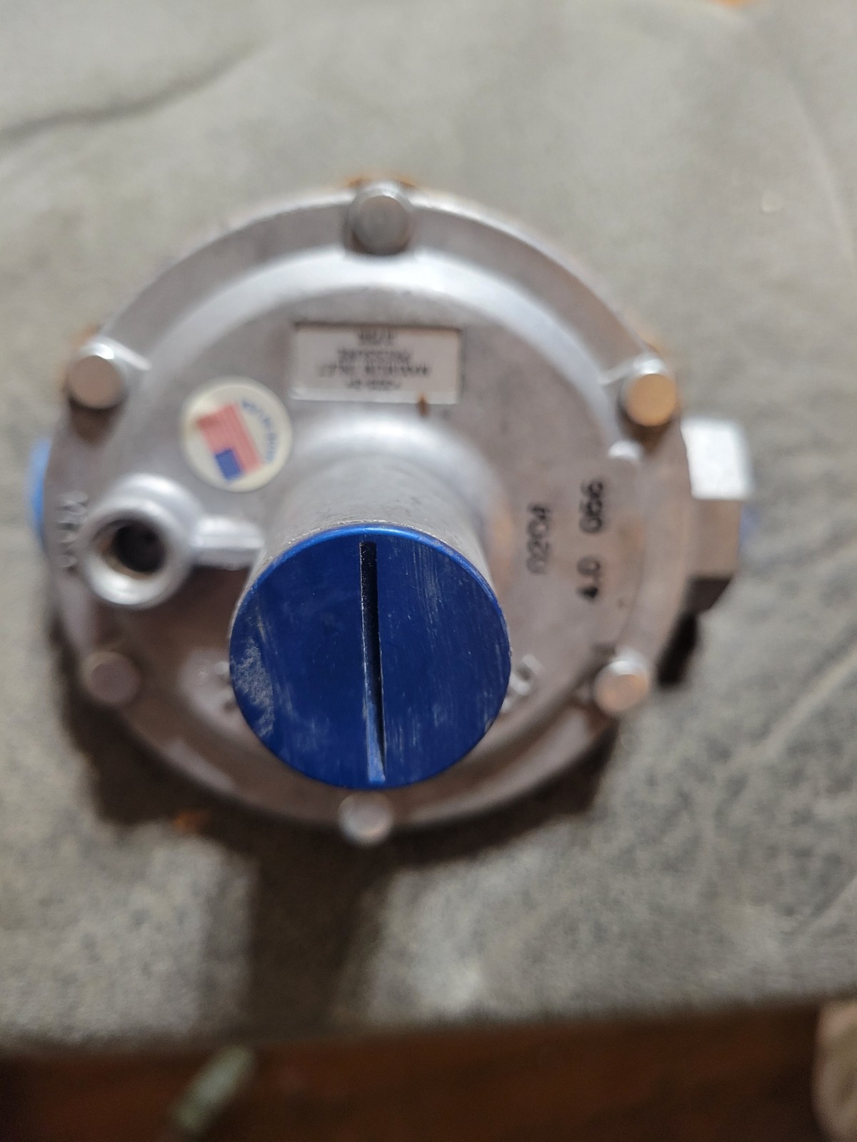 1 Maxitrol 325-3 Gas Regulator 1/2" 10psig