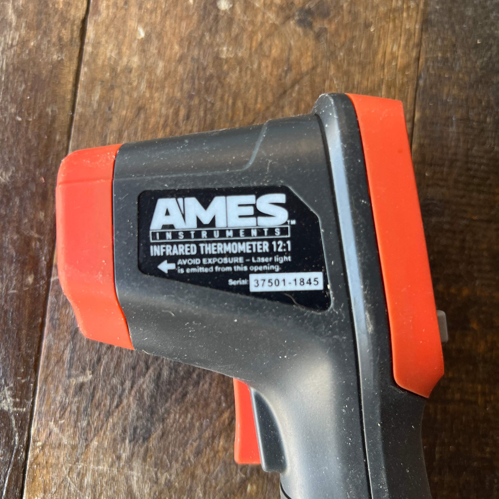 AMES INSTRUMENTS 12:1 Infrared Laser Thermometer Tool, Used