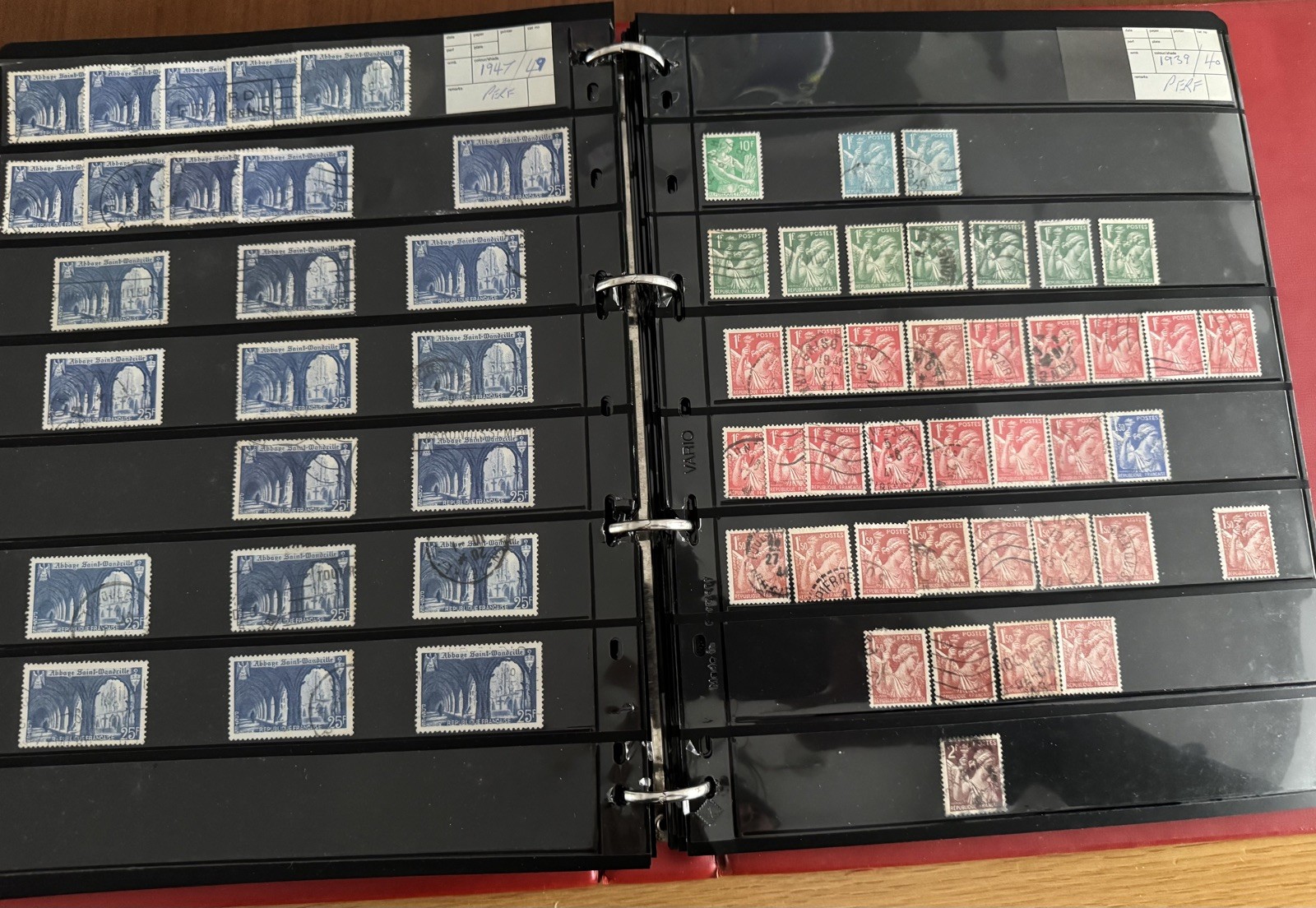 France Stamp Collection With 70 Pages PVC Album 1900-Modern-Some Early Good CV