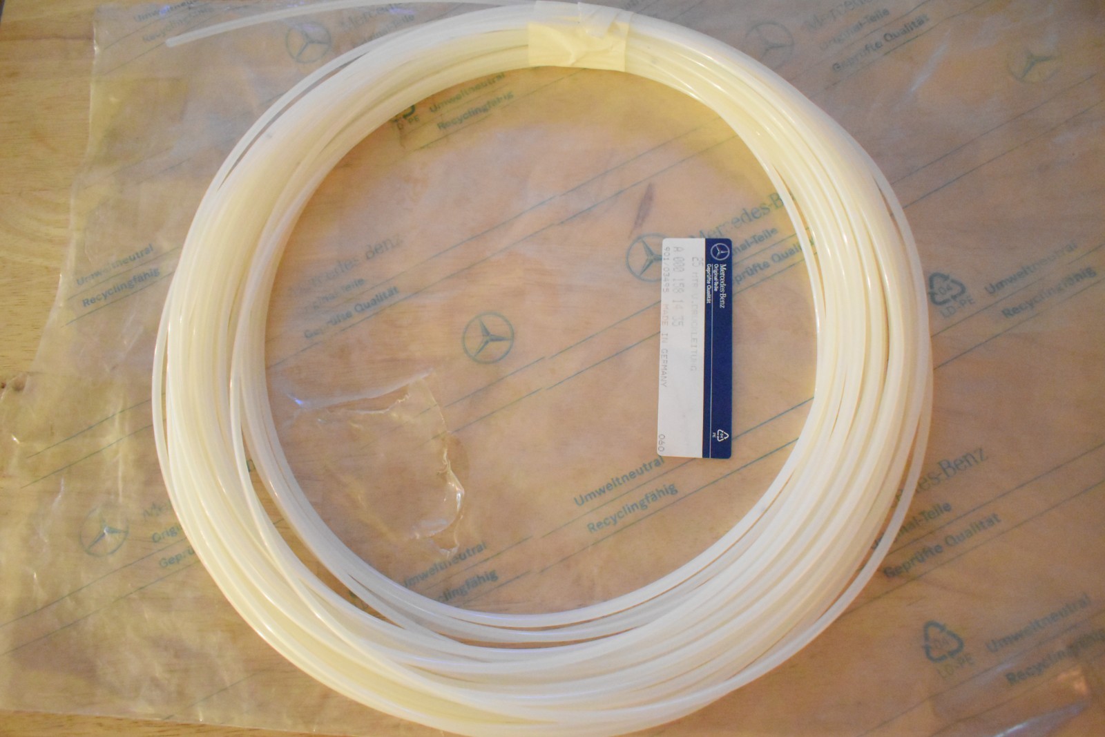 GENUINE MERCEDES-BENZ VACUUM LINE 000 158 14 35 ,WHITE , 1.0X4.0 SOLD BY METER