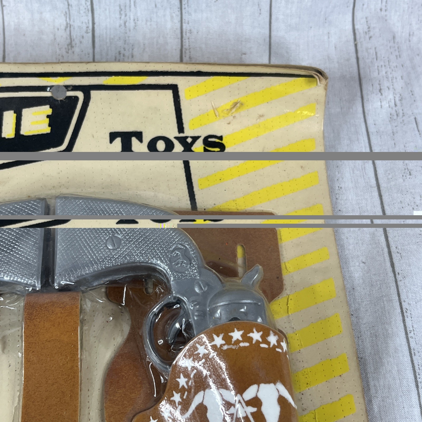 Pioneer Specialty Corp Kiddie Toys Plastic Toy Cowboy Pistol & Holster Set READ