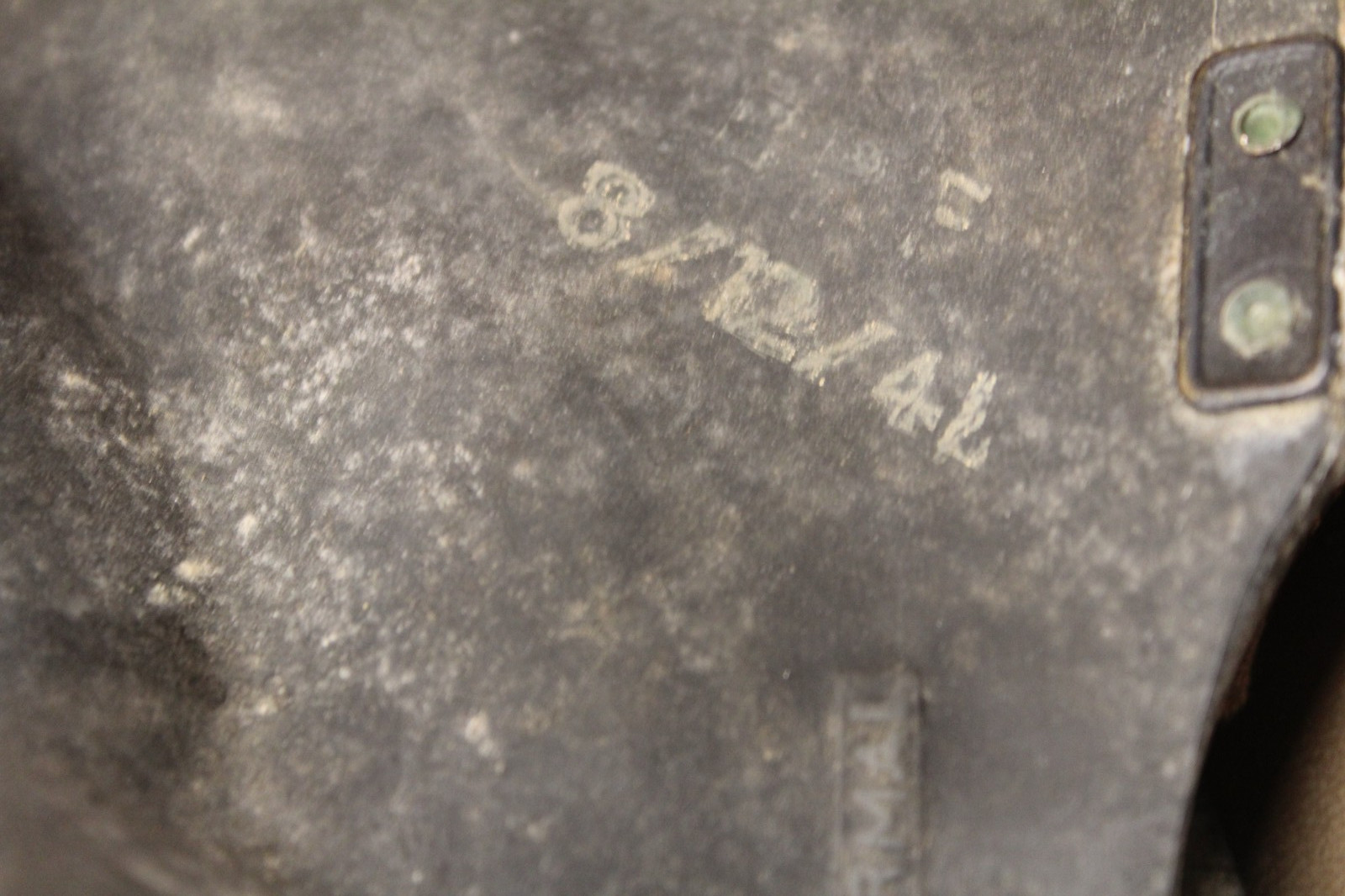 WW2 1941 L & BRC Rubber Gas Mask