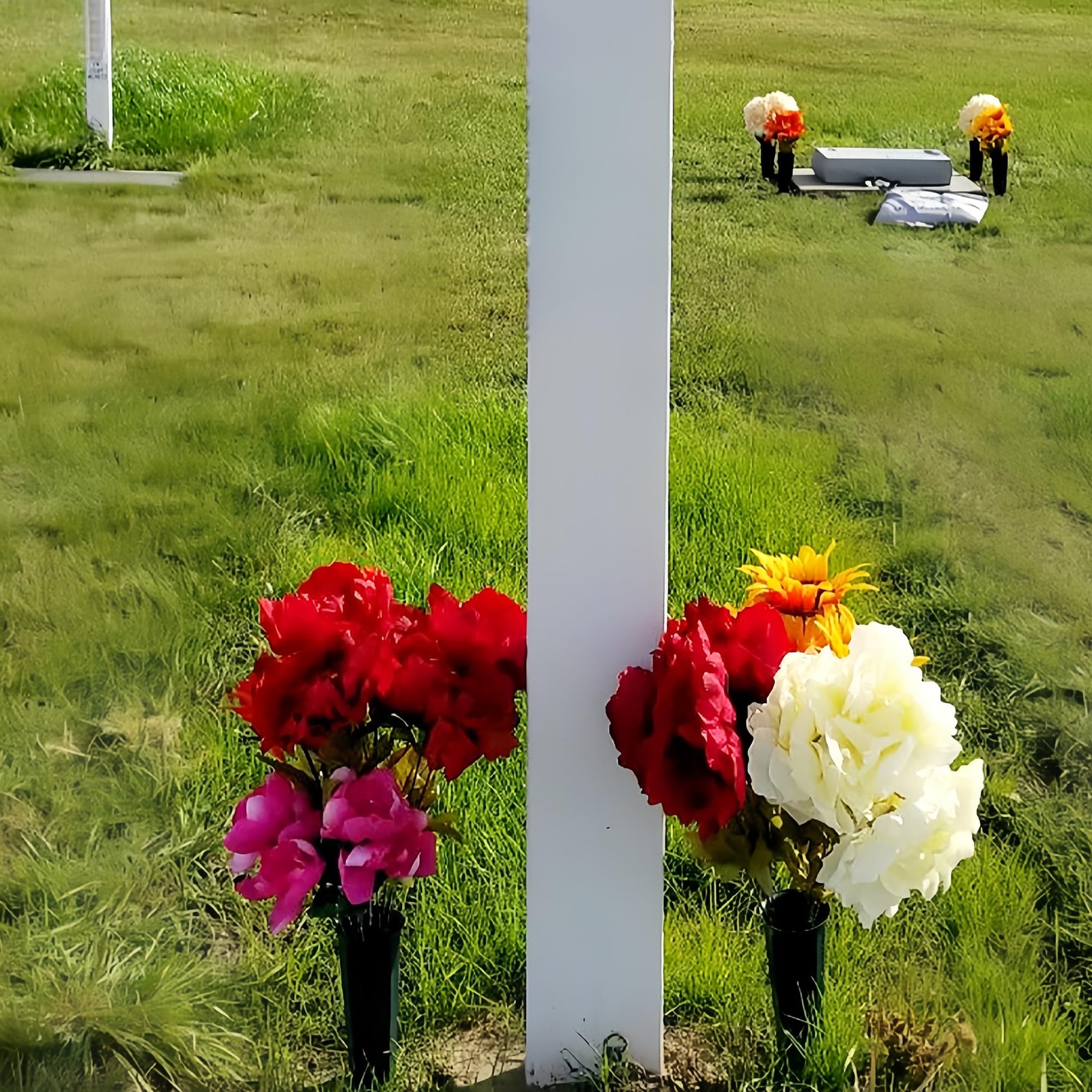 Memorial Floral Vases, Cemetery Vase, Headstones Flower Holder, Grave Cone Va...