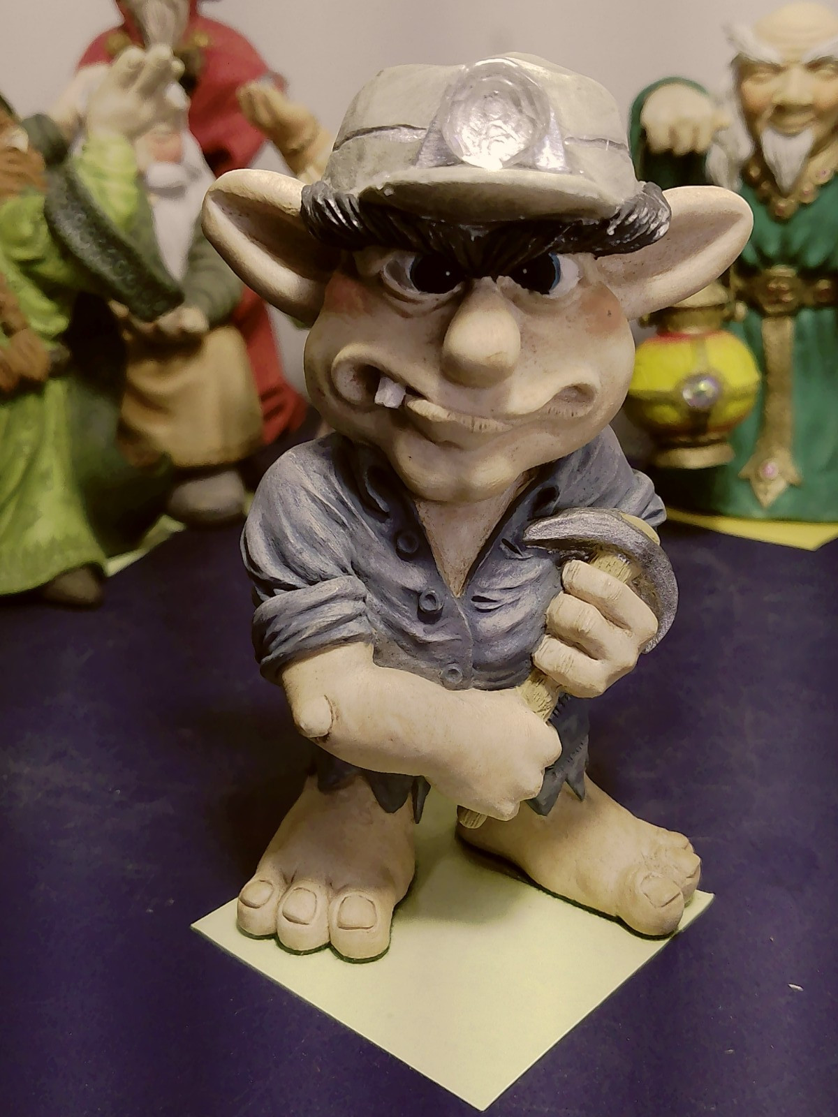 World Of Krystonia 11 Figurines Your CHOICE!