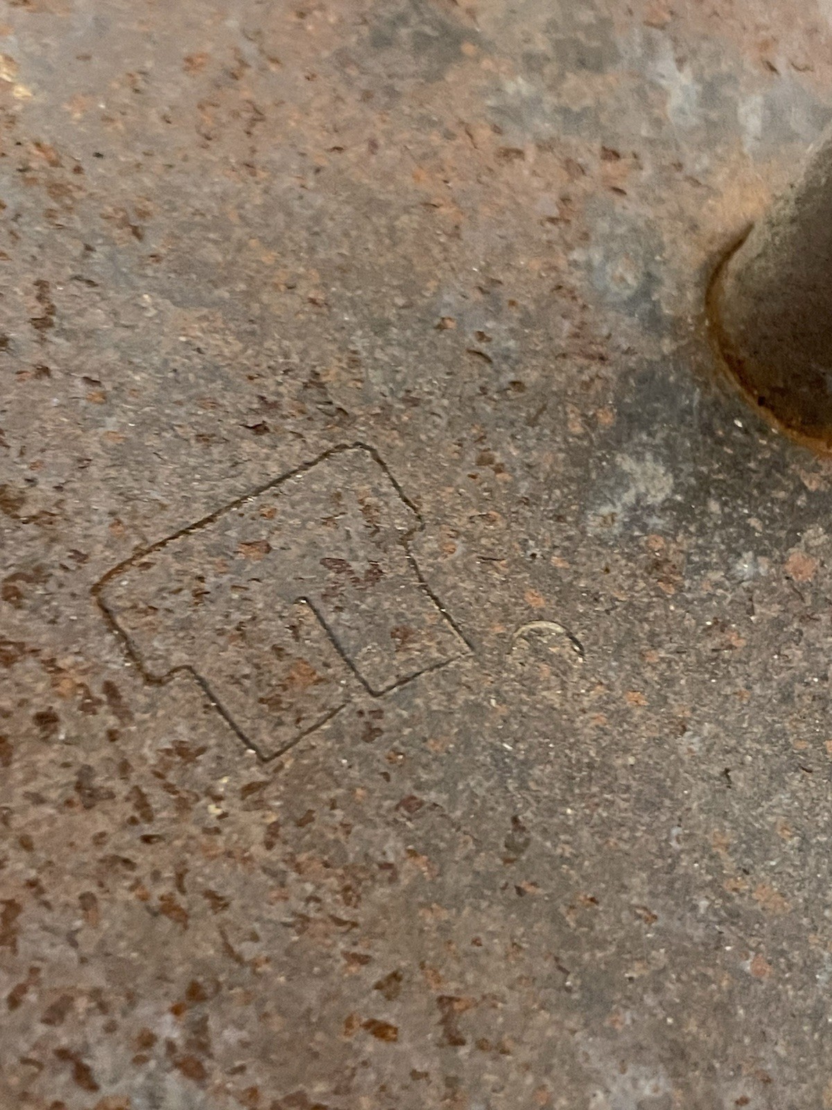 Vintage TOM TORRENS MCM Modern Cylindrical Iron Hanging Garden Bell Chime 36”