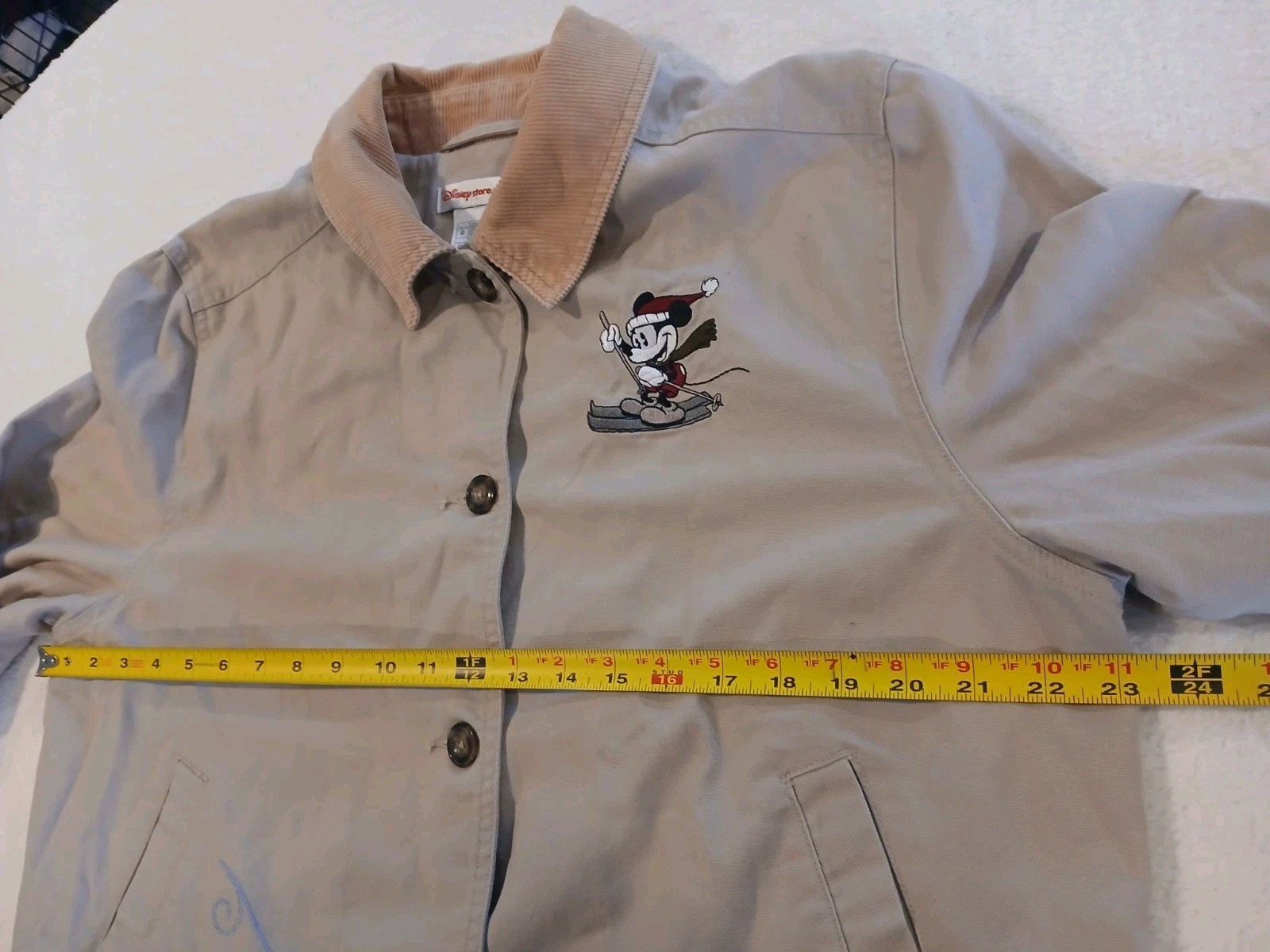 VTG Disney Store Barn Jacket Mickey and Friends Embroidered Beige Skiing Large
