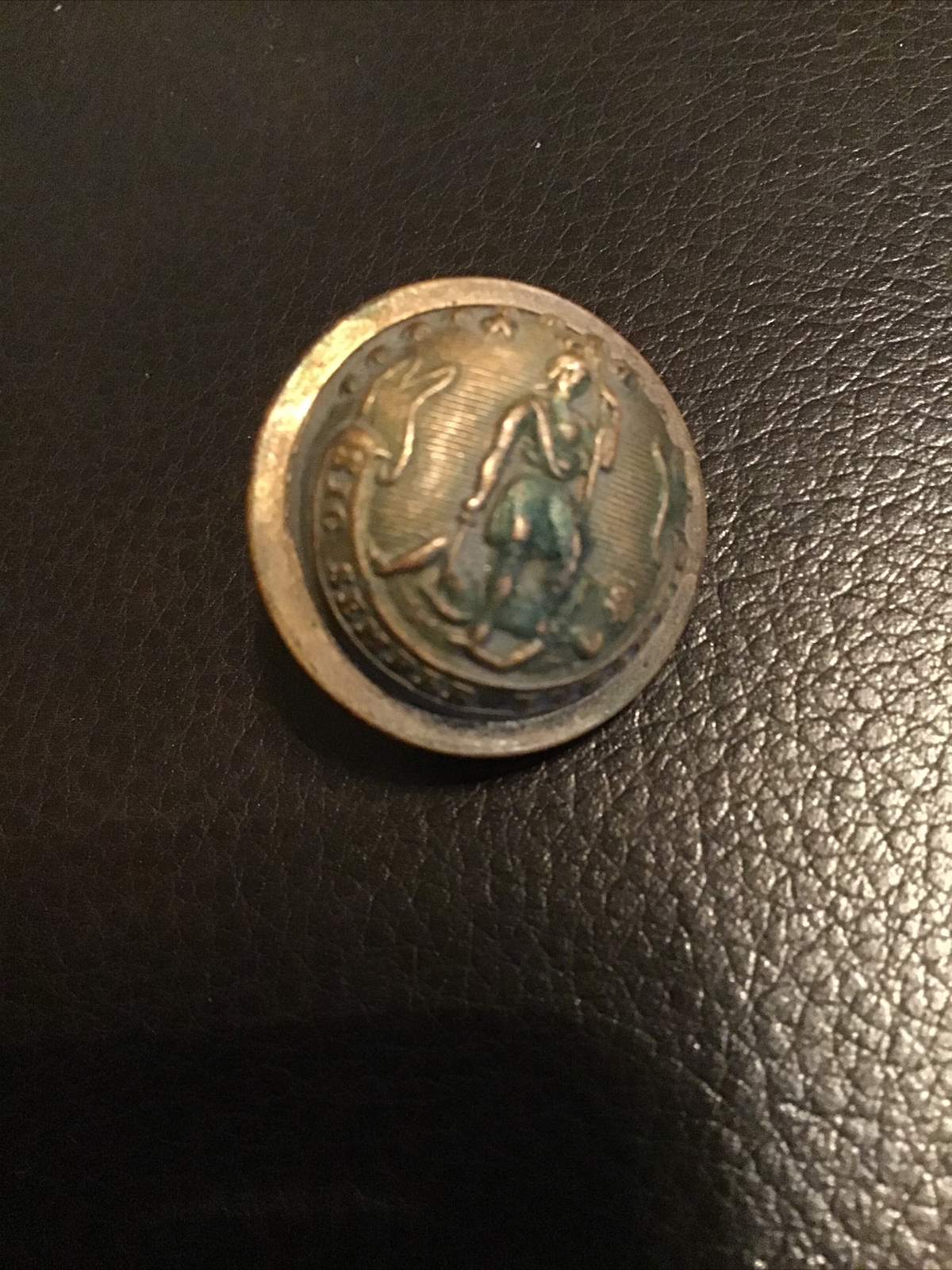 Virginia Staff Officer State Seal Coat Button Horstmann Bros & Co. Phila 1870-92