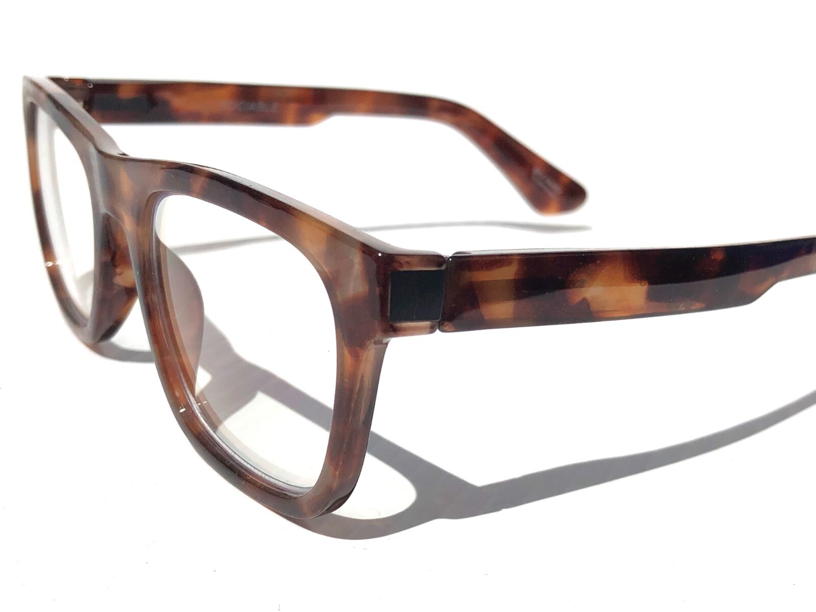 Gry Mattr DESIGNER READERS Tortoise Frame SOCIABLE Blue Light Blocking Eyewear