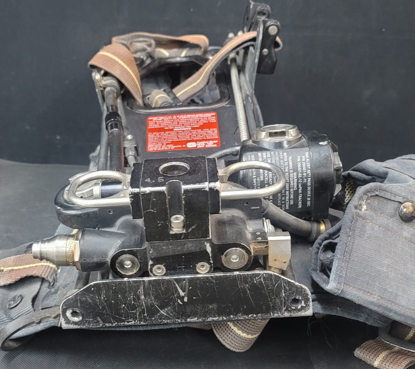 SCOTT 4.5 SCBA Harness w/ E-Z Flo Regulator, PAK-ALERT SE7 Series