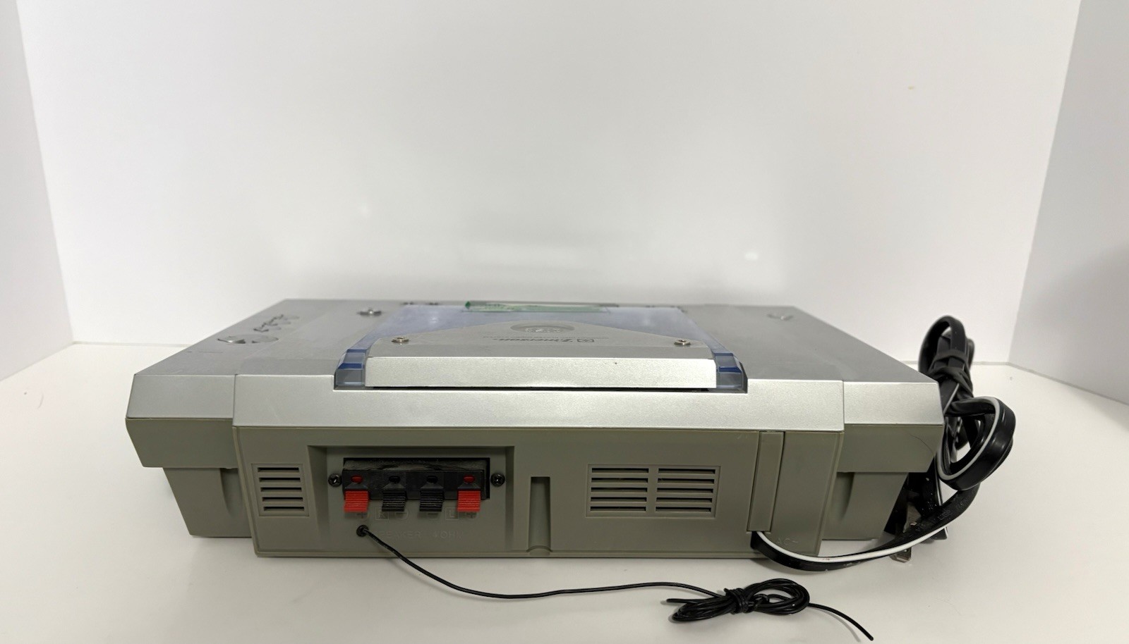 Emerson MS 7608 AM/FM Radio Compact Disc Player Micro System Vintage Works