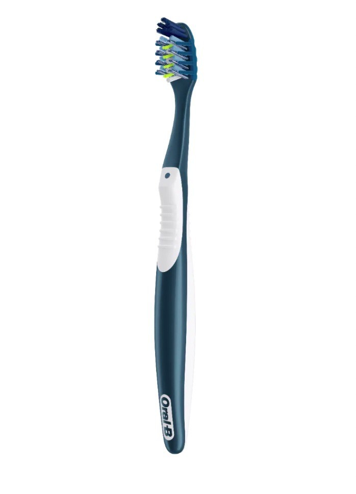 48 PACK: Oral-B CrossAction All-in-One Manual Toothbrush 35 Soft, Model 80828179