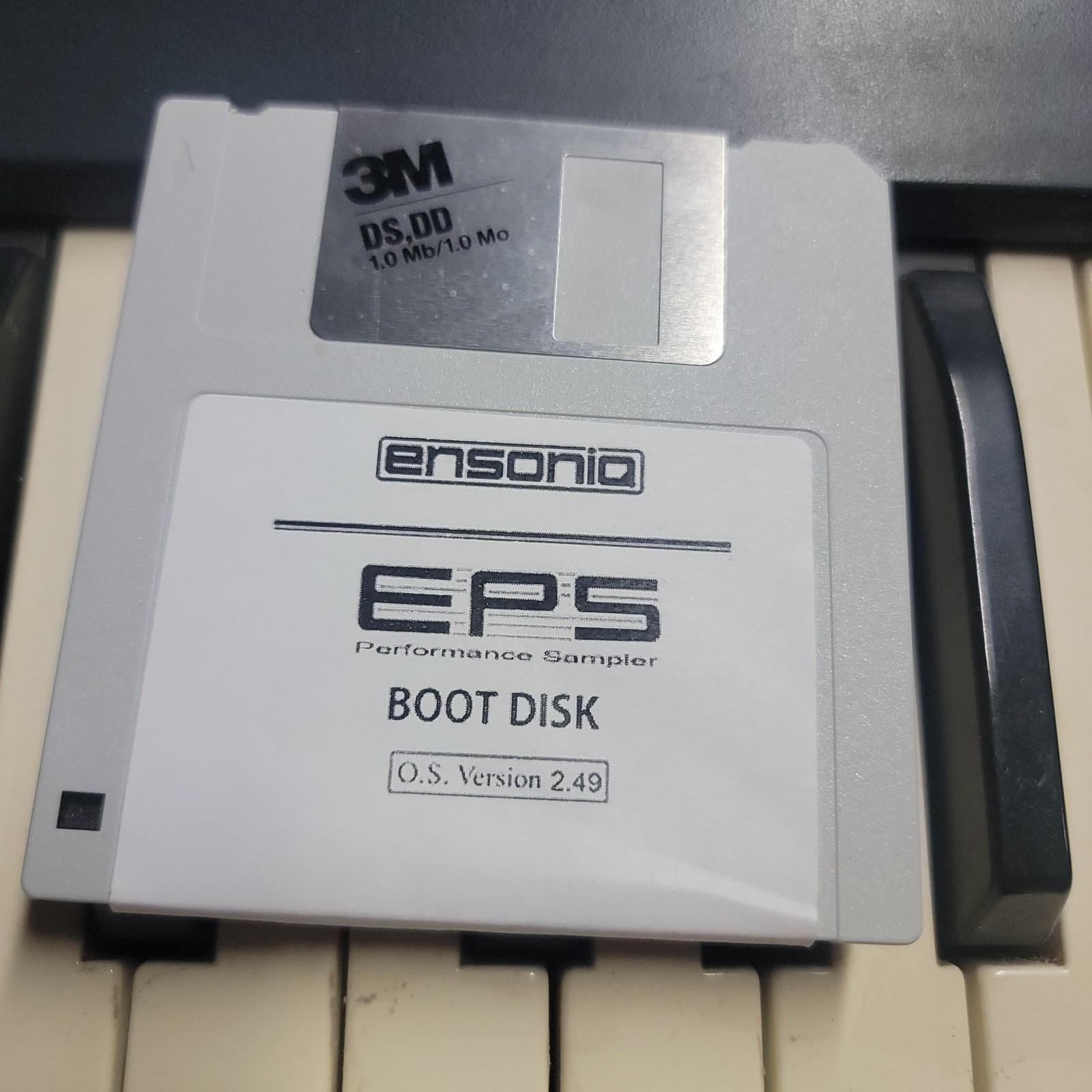 Ensoniq EPS Performance Sampler Keyboard with SKB Case, Used