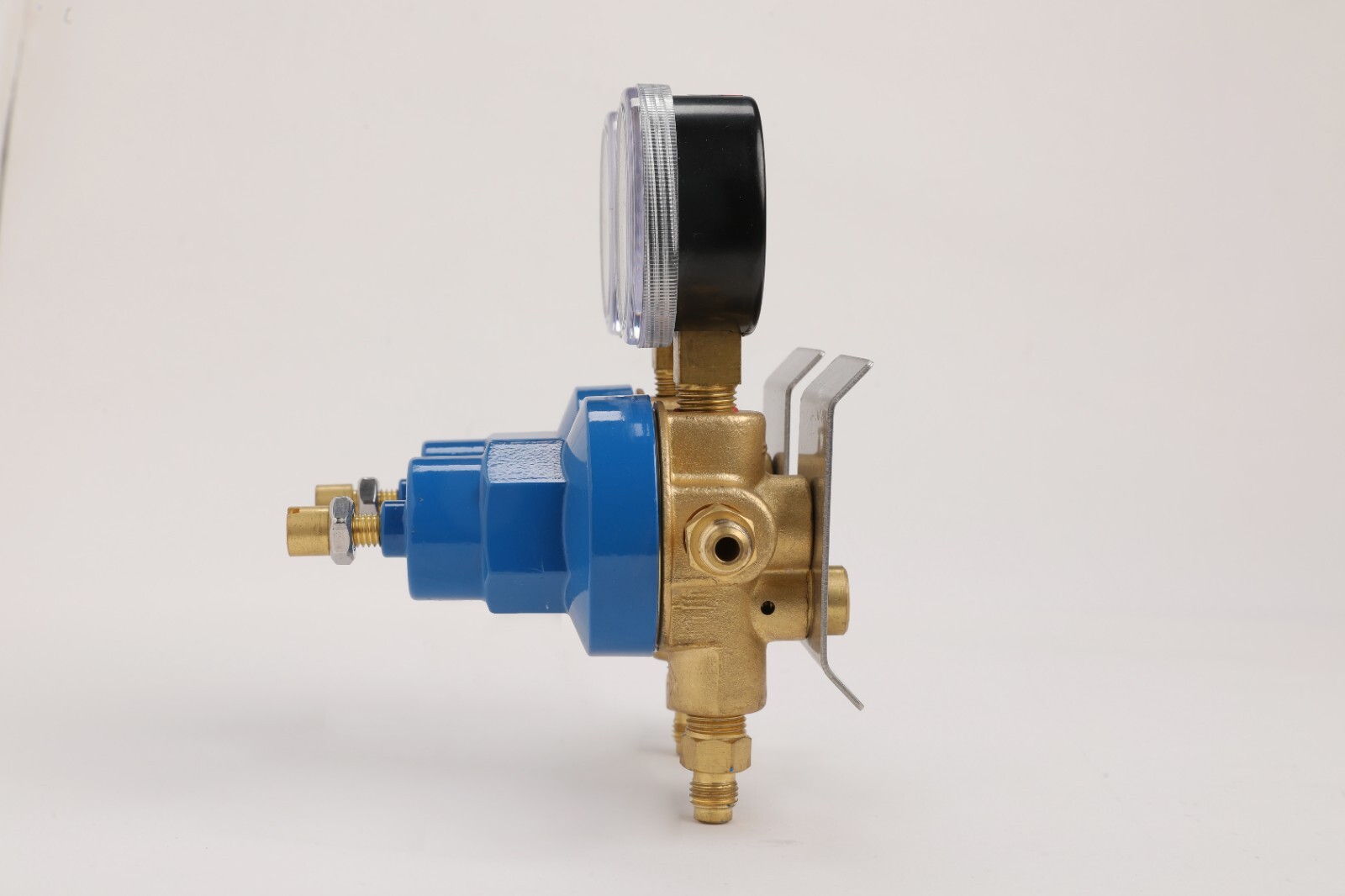 Secondary Dual CO2 Soda Regulator