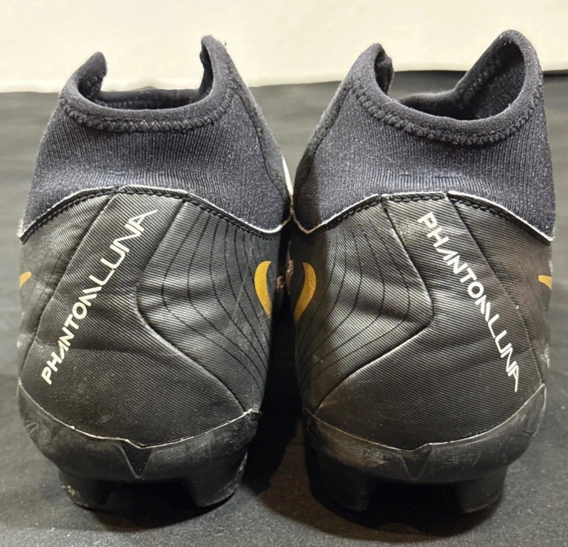 Nike Phantom Luna FG Soccer Cleats Black Gold Men’s 10