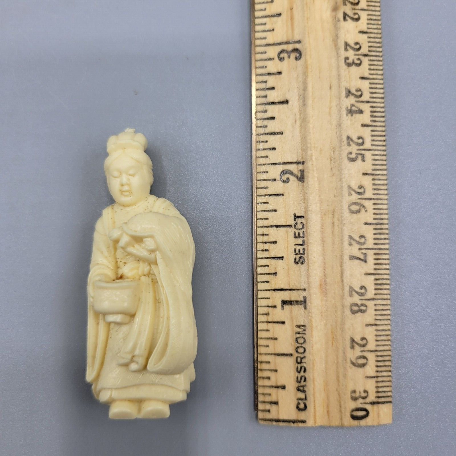 Vintage Resin Japanese Netsuke Oriental Asian Women Figurine with Turtle 2"