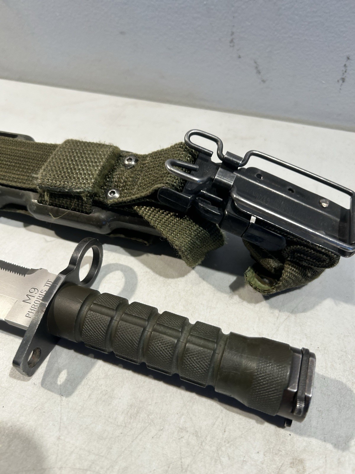 USA M9 PHROBIS III Military Fixed Blade with Scabbard Case #20