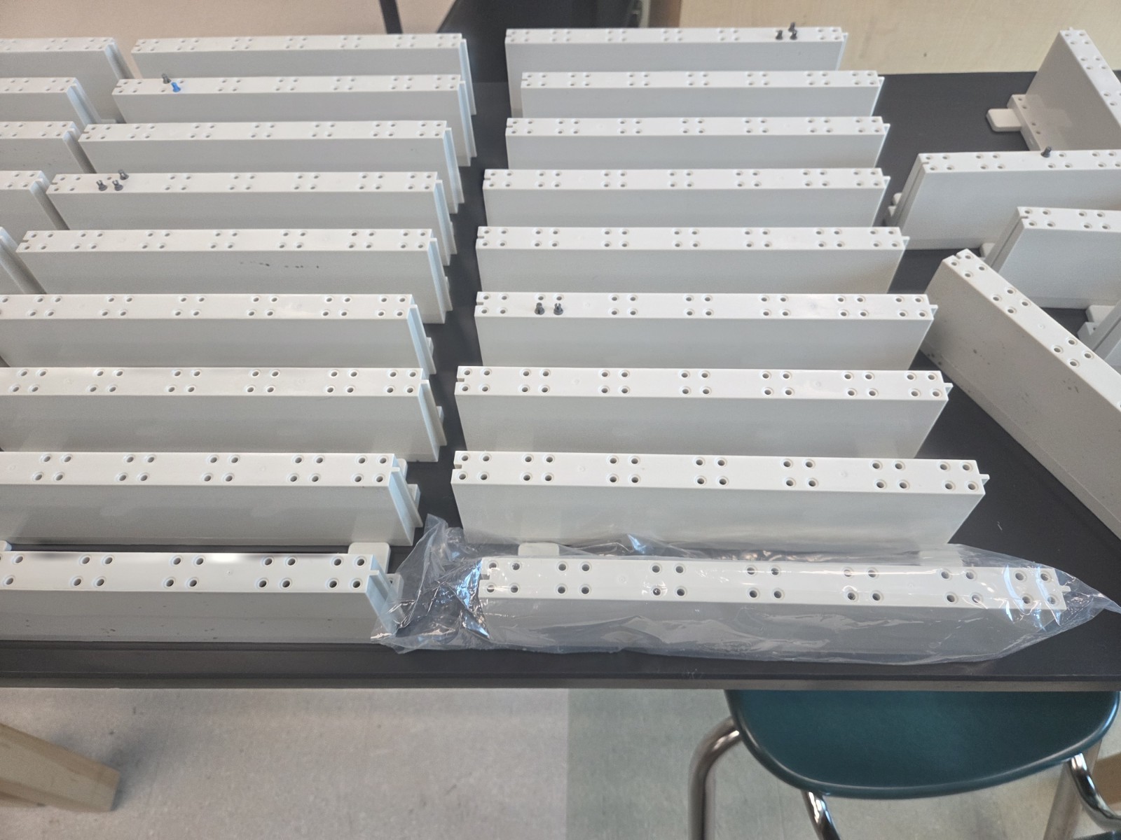 43 Vex IQ Competition Field Wall & Corner Pieces USED