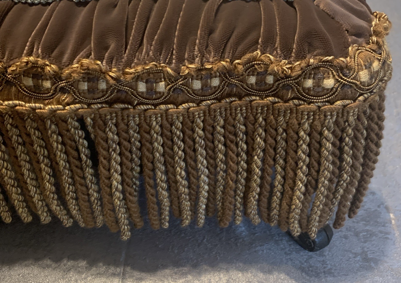 Vtg Cast Iron Ottoman Footstool w/Floral Needlepoint Design & Fringe