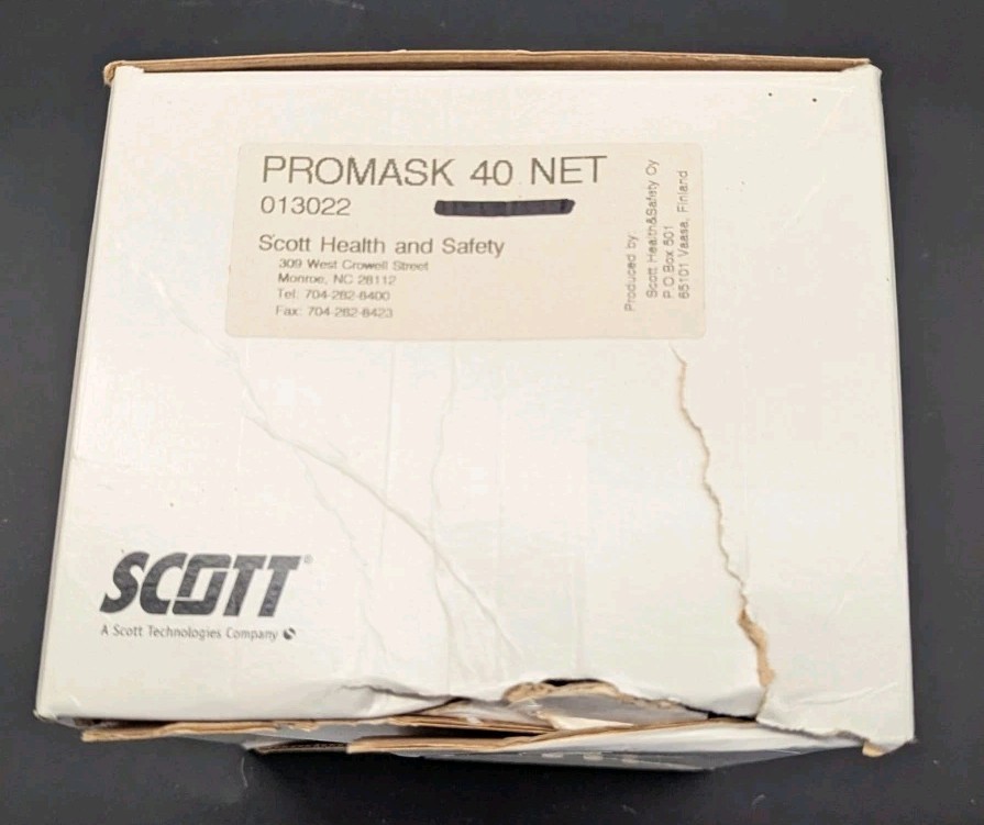 SCOTT PROMASK 40 Brand New Never used with manual/health and safety