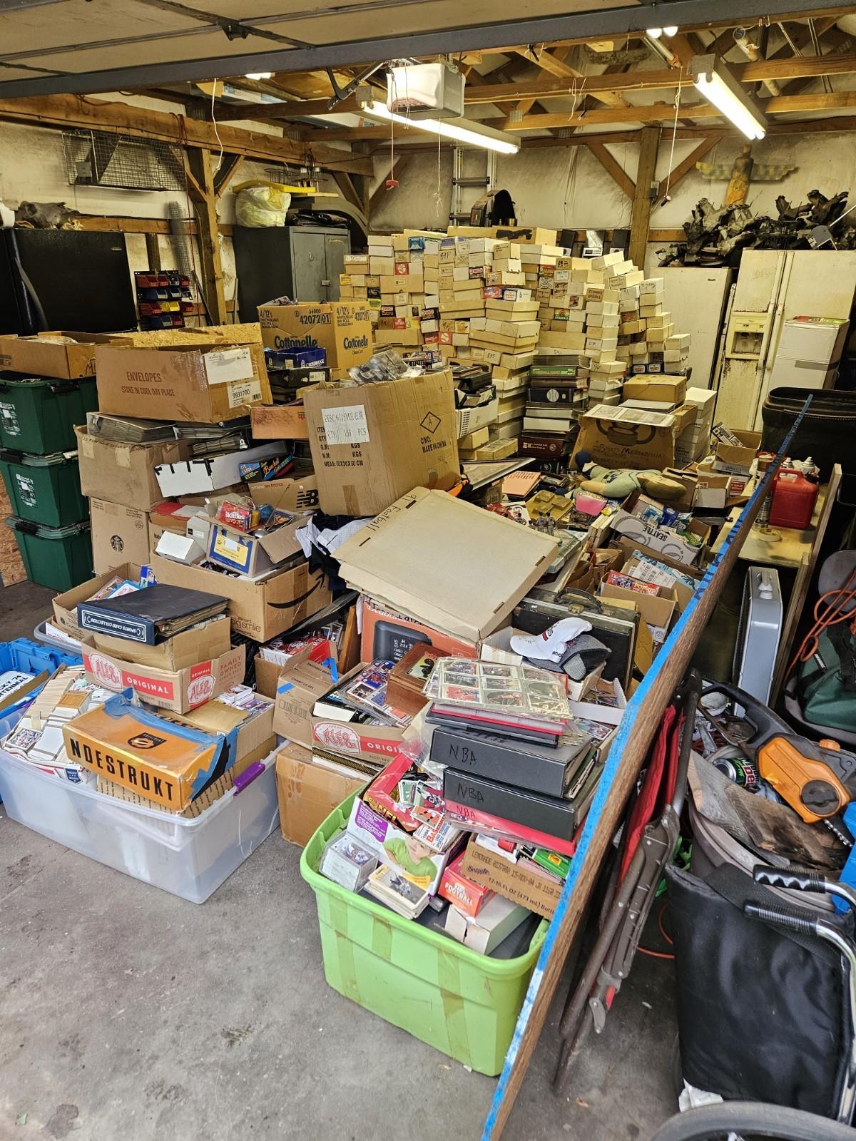 100 Baseball Card Lot - UNOPENED Packs - Possible HOF Or Rookies - See QTY Bonus