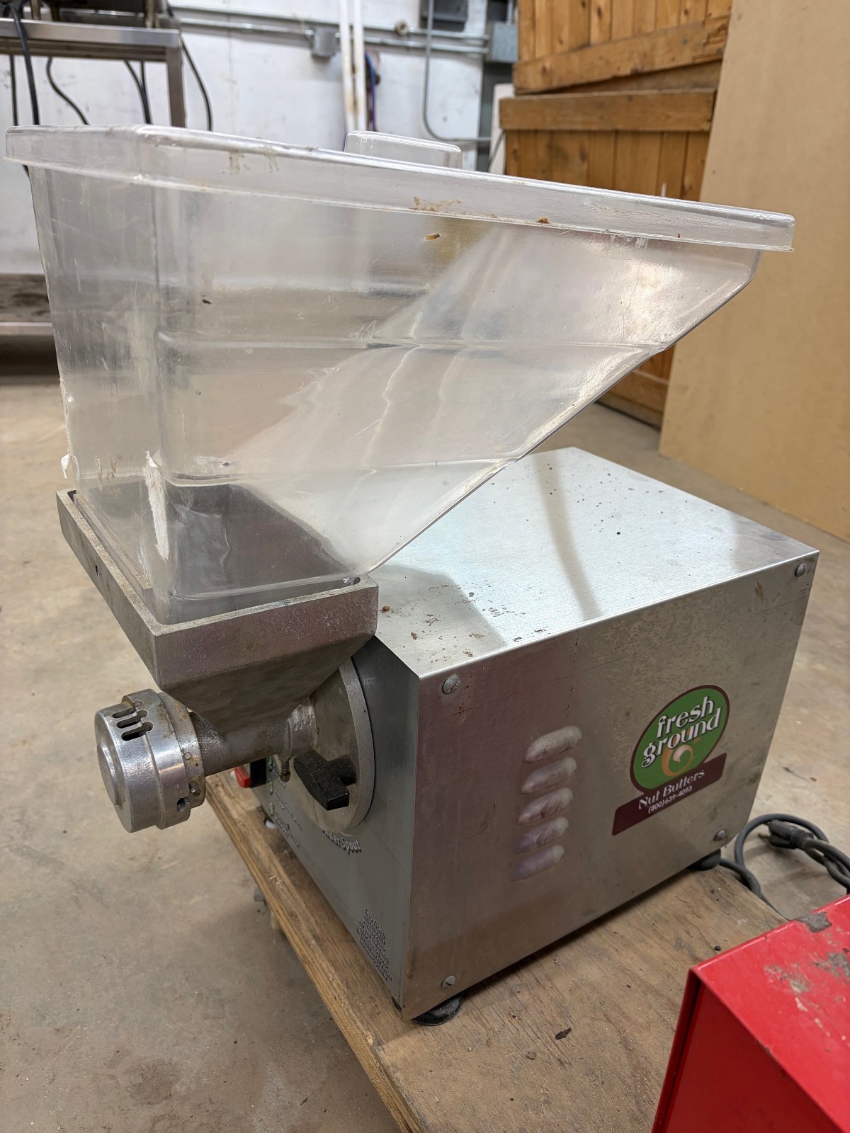 Olde Tyme Stainless Steel Nut Mill PN2 Peanut Butter Grinder Almond Cashews 115v