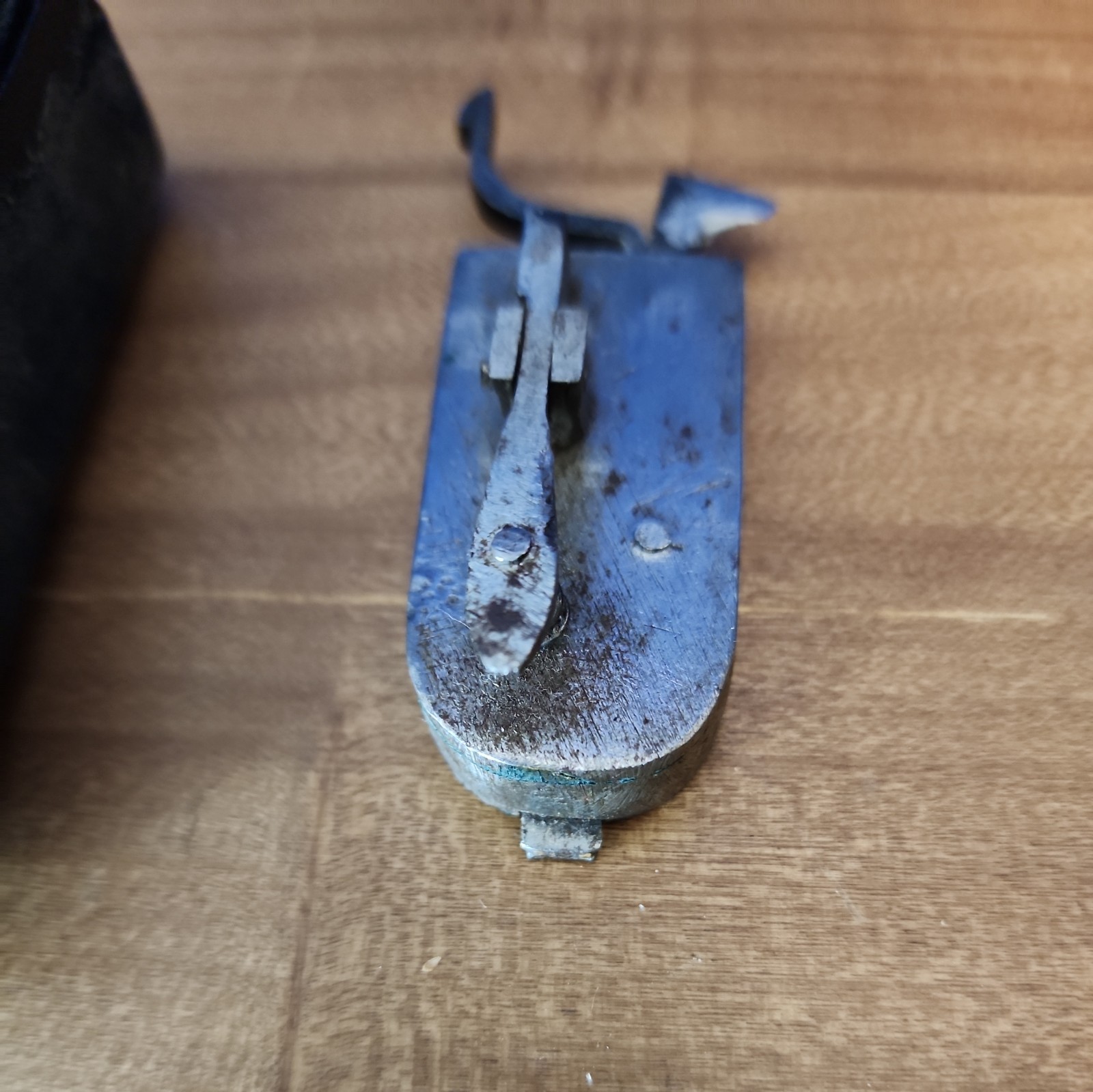 Antique Civil War Era Steel Lancet Blood Letting Fleam Surgical Tool in Case