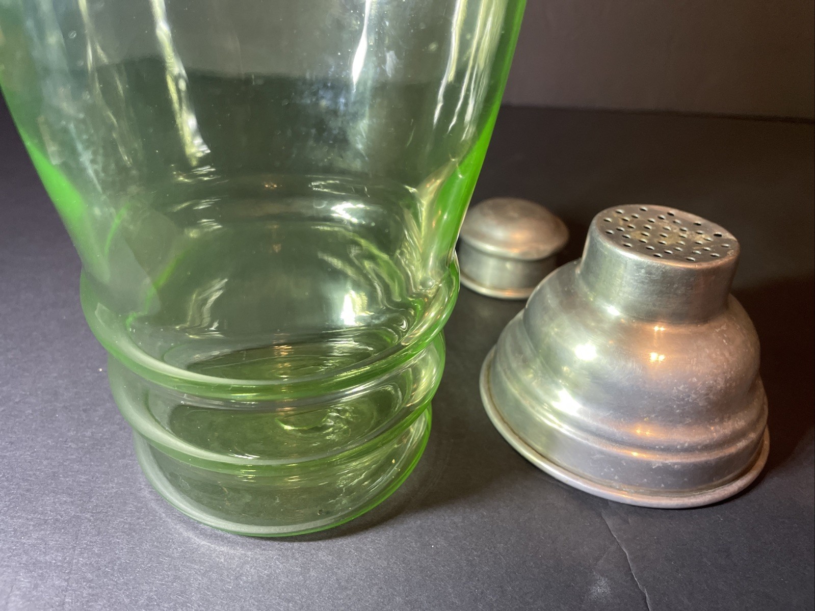 Vintage Green Uranium Glass Martini/Cocktail Shaker With Lids 11 Inches