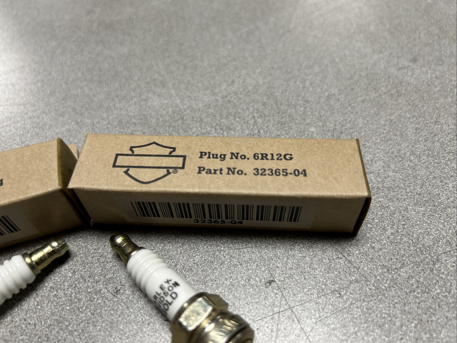 Harley-Davidson NEW OEM Spark Plugs 6R12 GOLD (Pair) for Twin Cam Models