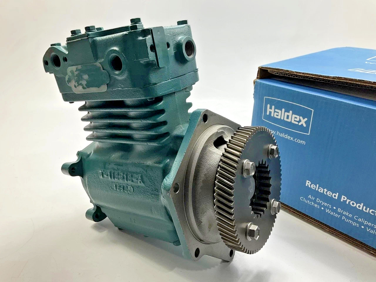 REMAN. Haldex 5004188X Air Brake Compressor, Detroit Diesel 60 Series TF550
