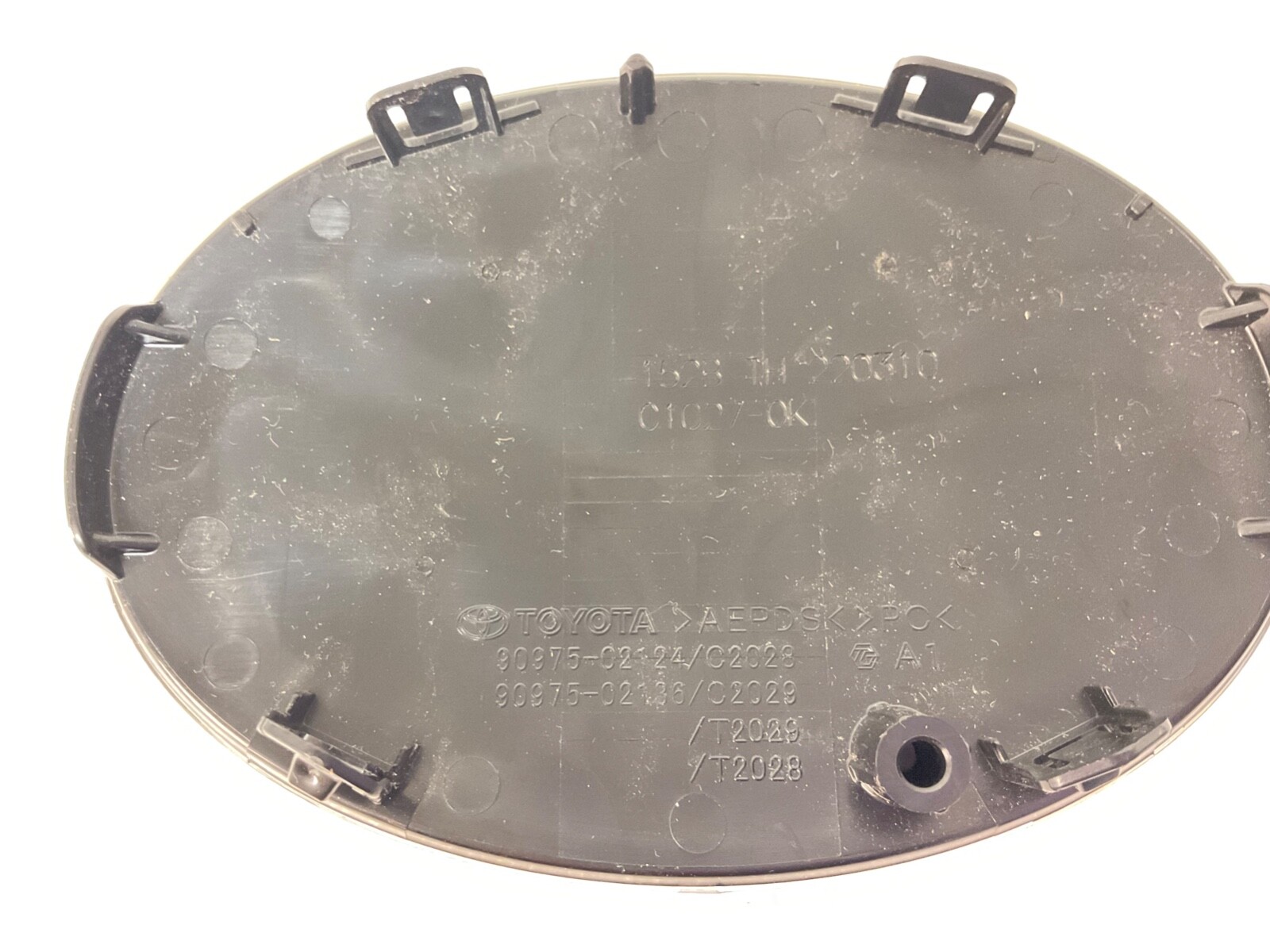 FITS TOYOTA COROLLA GRILLE FRONT EMBLEM 90975-02124 OEM 2019 2020 2021 2022 2023