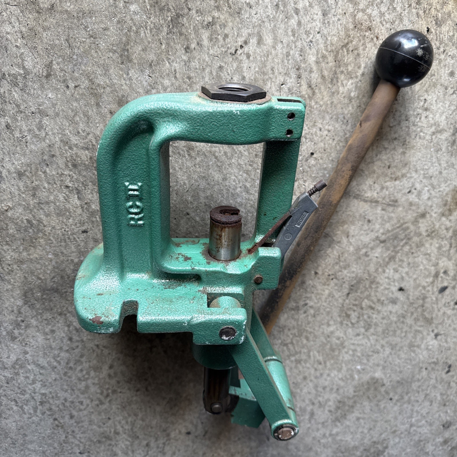 RCBS Rock Chucker 2 RC II Reloading Press Paper Work And Original Box