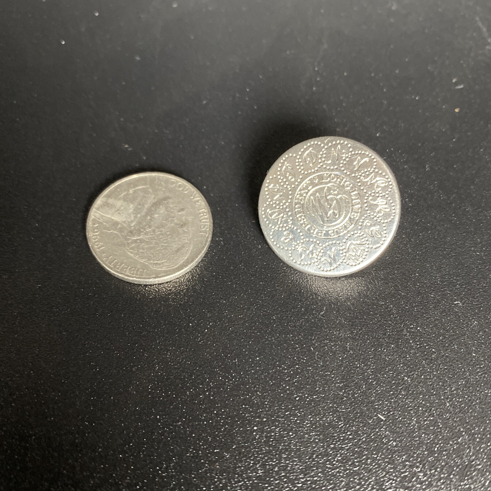 Stieff George Washington Inauguration Button 7/8" Pewter 13 Colonies