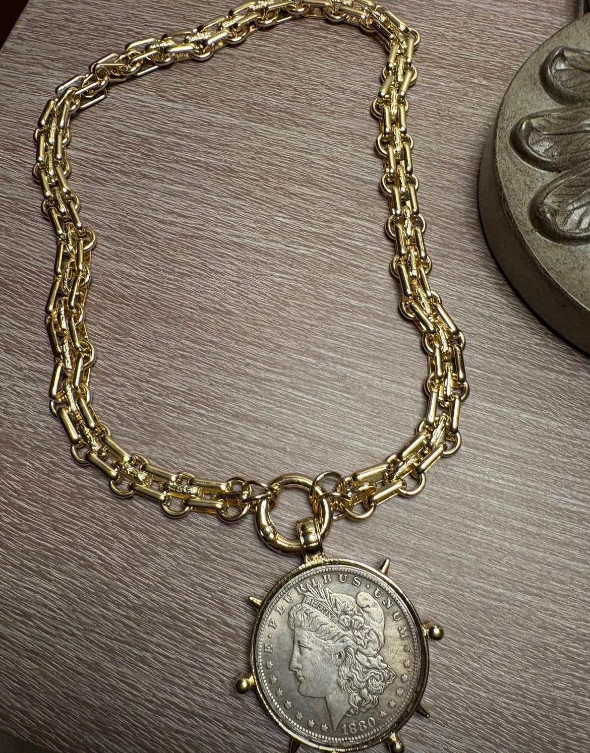 Gold Coin Medallion Necklace: Vintage Style, Gold-Plated Chain.