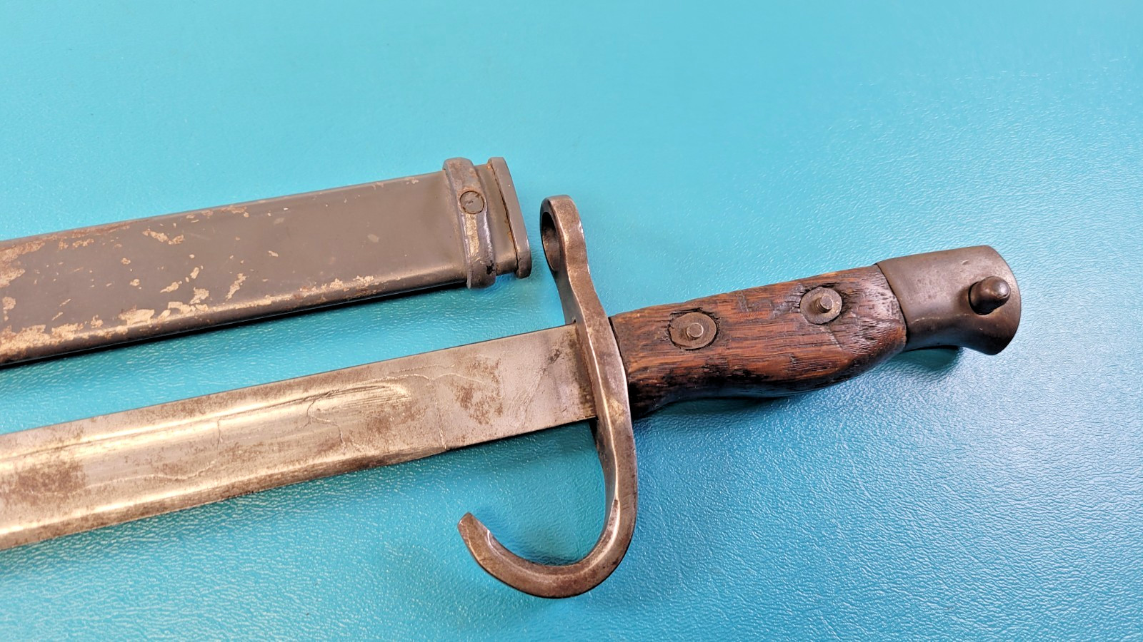 WWII Japanese Arisaka Training Bayonet Knife + Sheath + Metal Tag Brace TR446