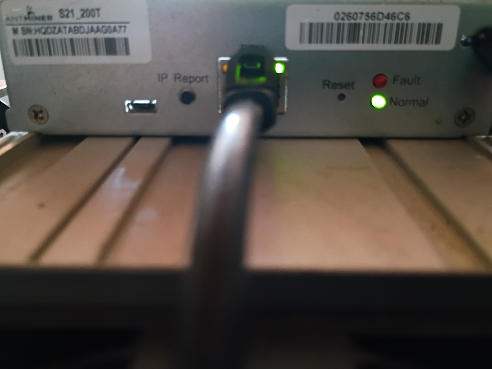 Bitmain Antminer S21 200TH - Tested - 100% Seller - 30 Day Warranty