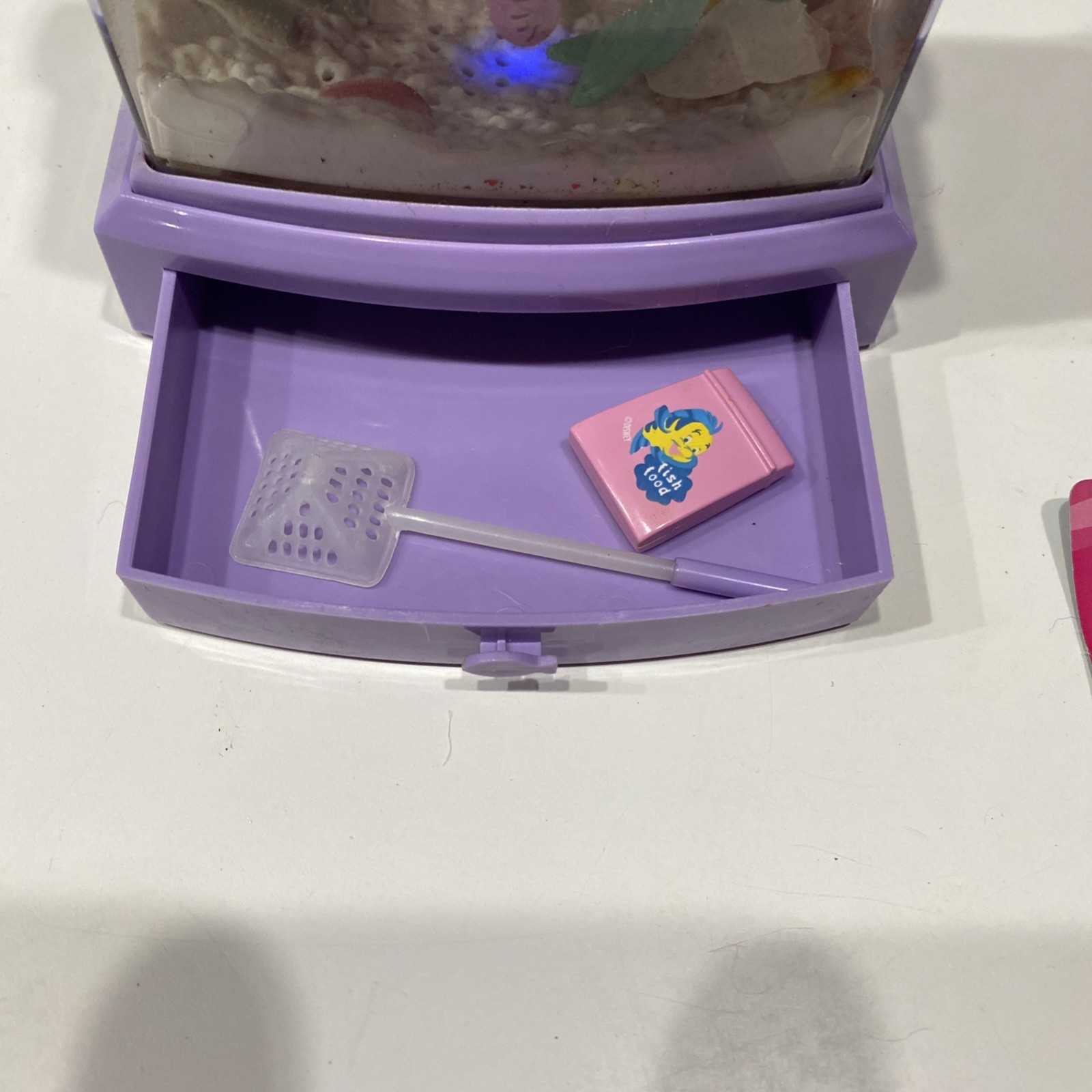 ARIEL DISNEY VTG Y2K 90s TINY TANKS AQUARIUM Desk Tank Real Water Floating Fish