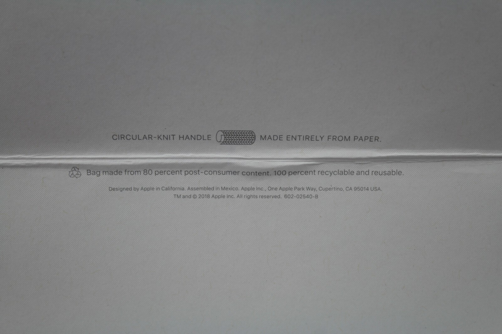 Lot of 2 Genuine Apple Store Logo White Gift Bags - 11" x 8" x 5"