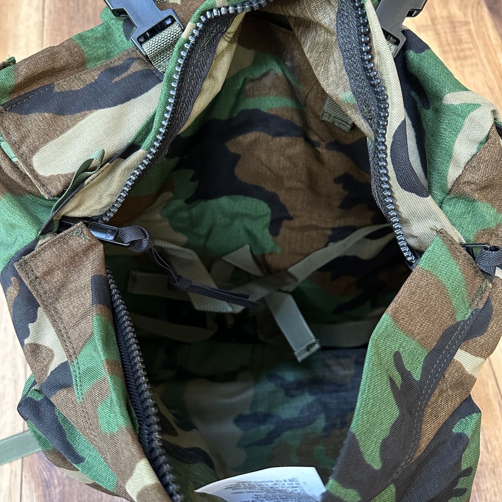 US Army M81 Woodland Camo Combat Patrol Pack Radio Carrying USA Vintage USGI NOS