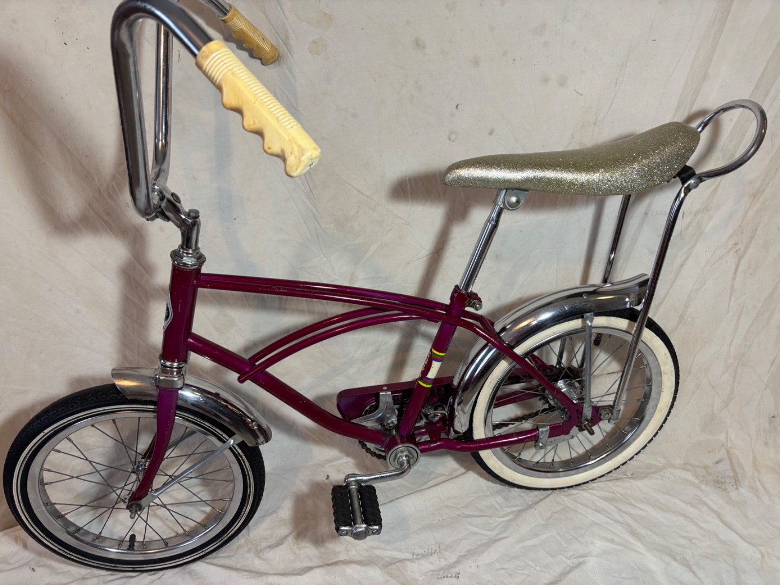 Rare Vintage 1960’s Barracuda 16 Muscle Bike. 16” Stingray Midget Style Original