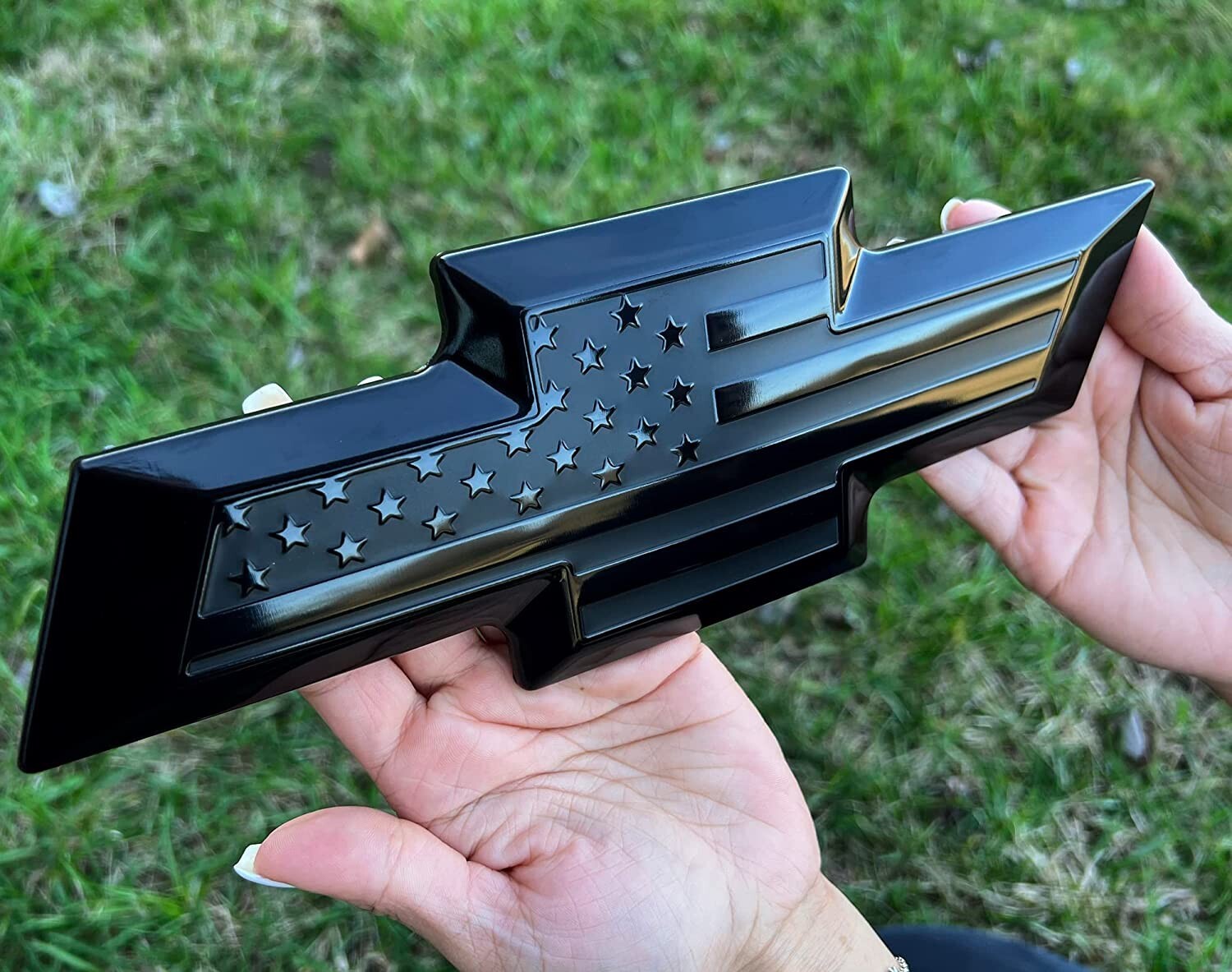 Front & Tailgate Bowtie Overlay Metal Flag Emblem for (2016-2019 Silverado 1500)