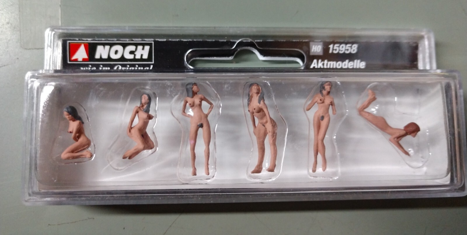 1/87 HO scale Noch FIGURES 15958 - 6 Nude Females Pre-Painted